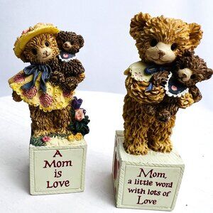 Bainbridge Bears "Mom is Love" Sarah Polly Ben Carlton Cards Vintage Figurines